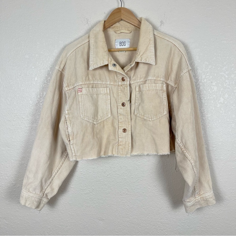 BDG Brooklyn Corduroy Cropped (Neutral) Jacket Size Medium Women - Picture 3 of 9